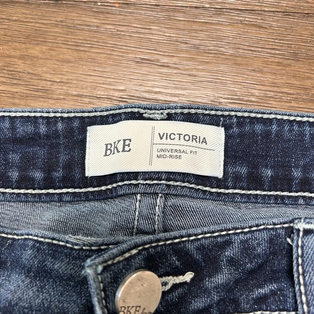 BKE Victoria Stretch Cropped Jeans Mid‎ Rise Women’s Size 30 waist